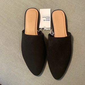 Old Navy Black Mules